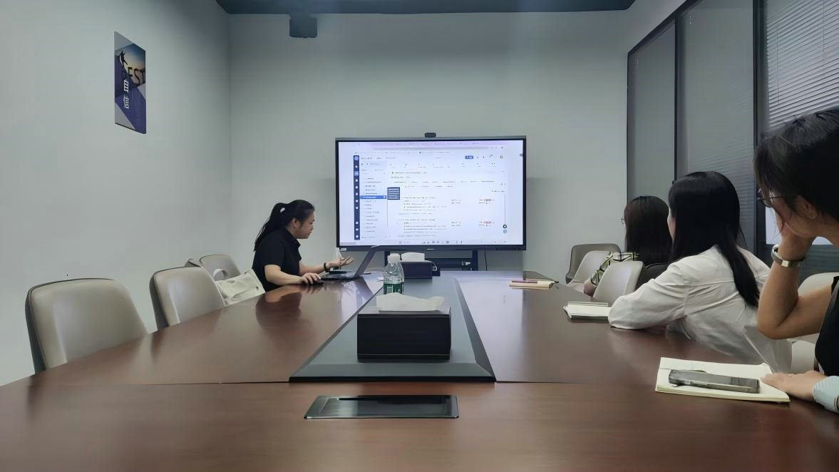 安帕爾公司人力運(yùn)營中心引進(jìn)EHR系統(tǒng)- -助力人力資源升級（第四場）